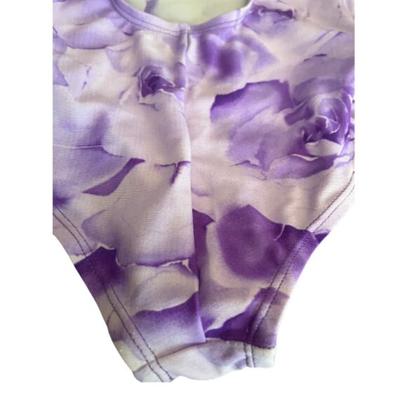 Lavendar floral swimsuit - Picture 4 of 5